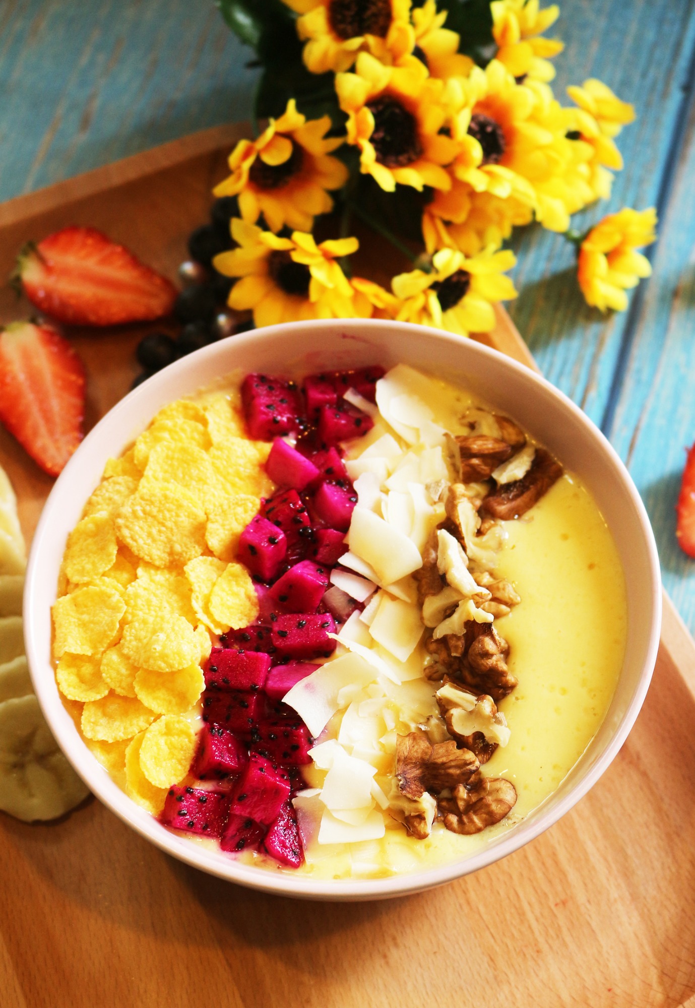 芒果黃桃思慕雪碗