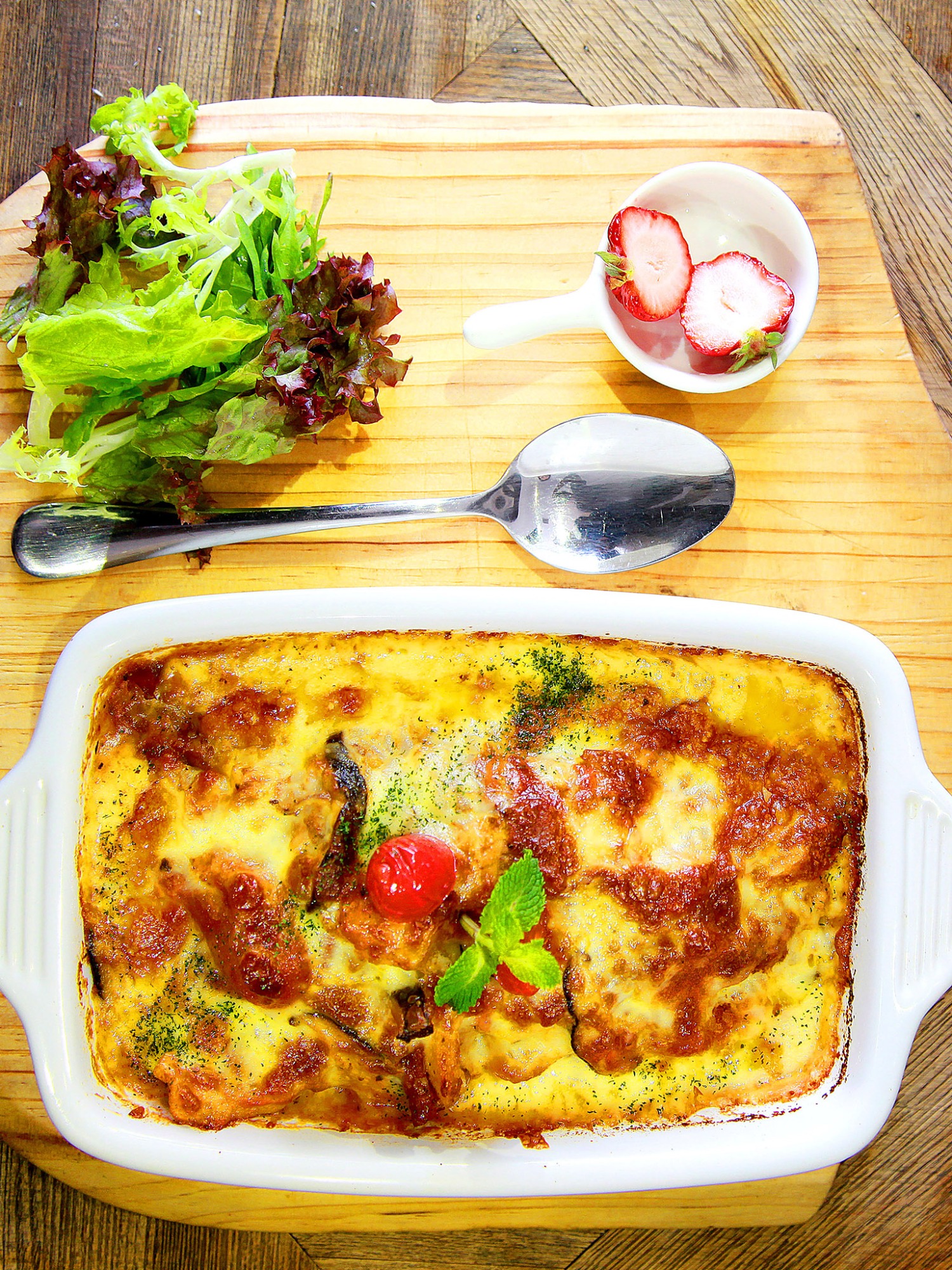 香辣金槍魚焗什錦意面