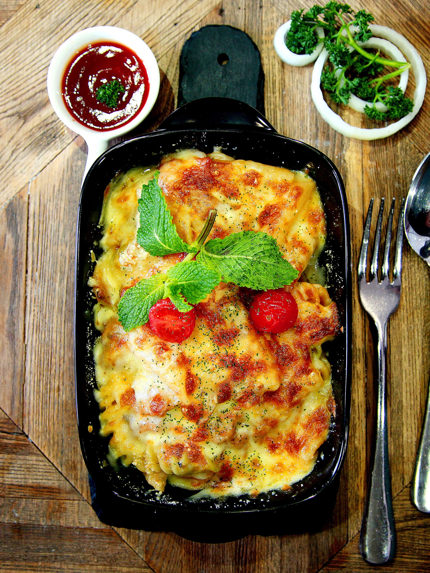 培根蘑菇焗什錦意面