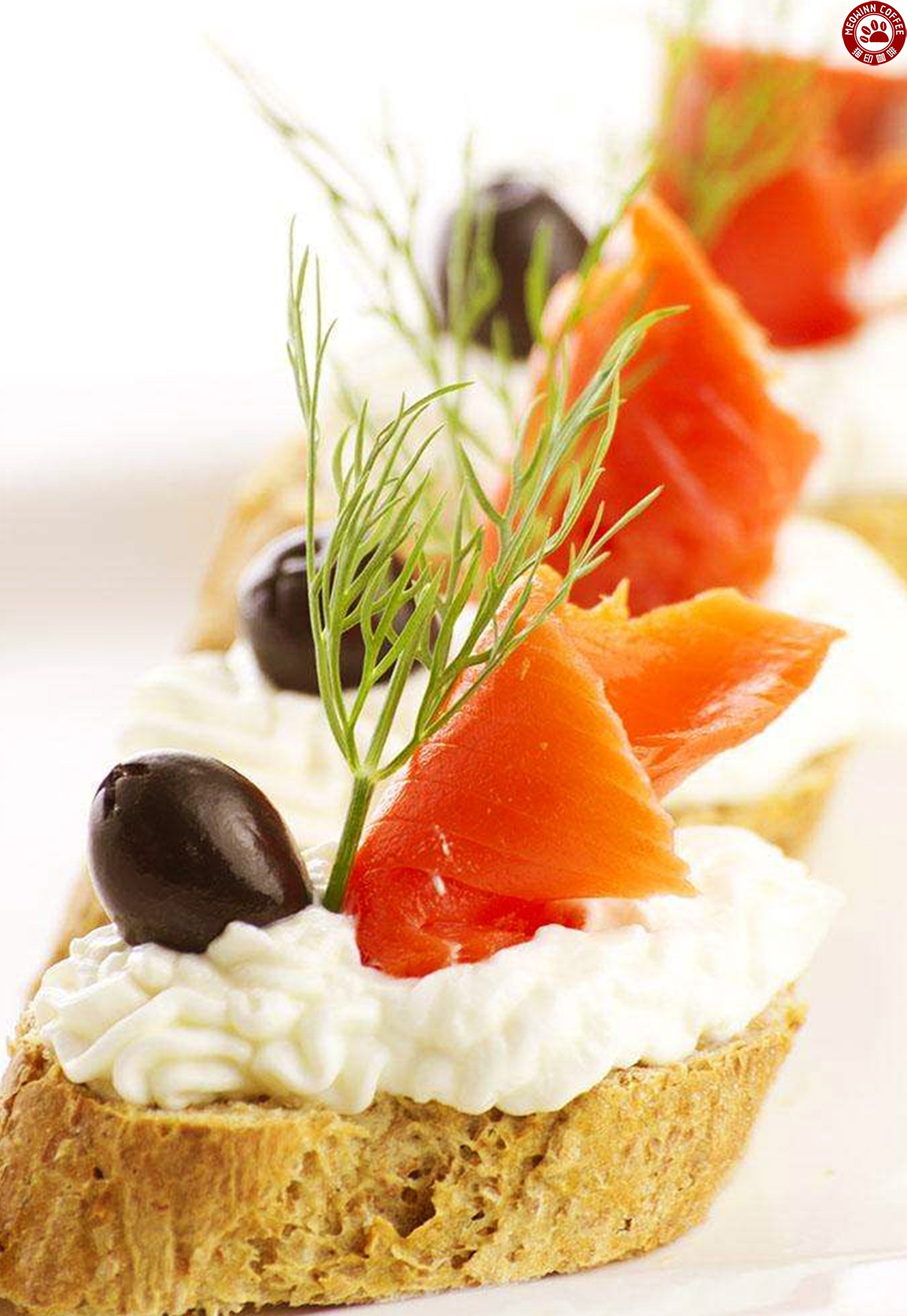 煙熏三文魚普切塔